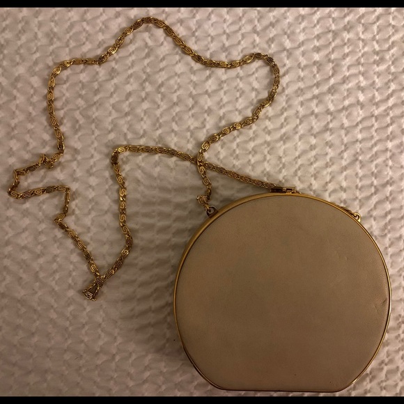 Flash sale 🎉 Saluti clutch. Laura Reagan RARE! - Picture 3 of 8